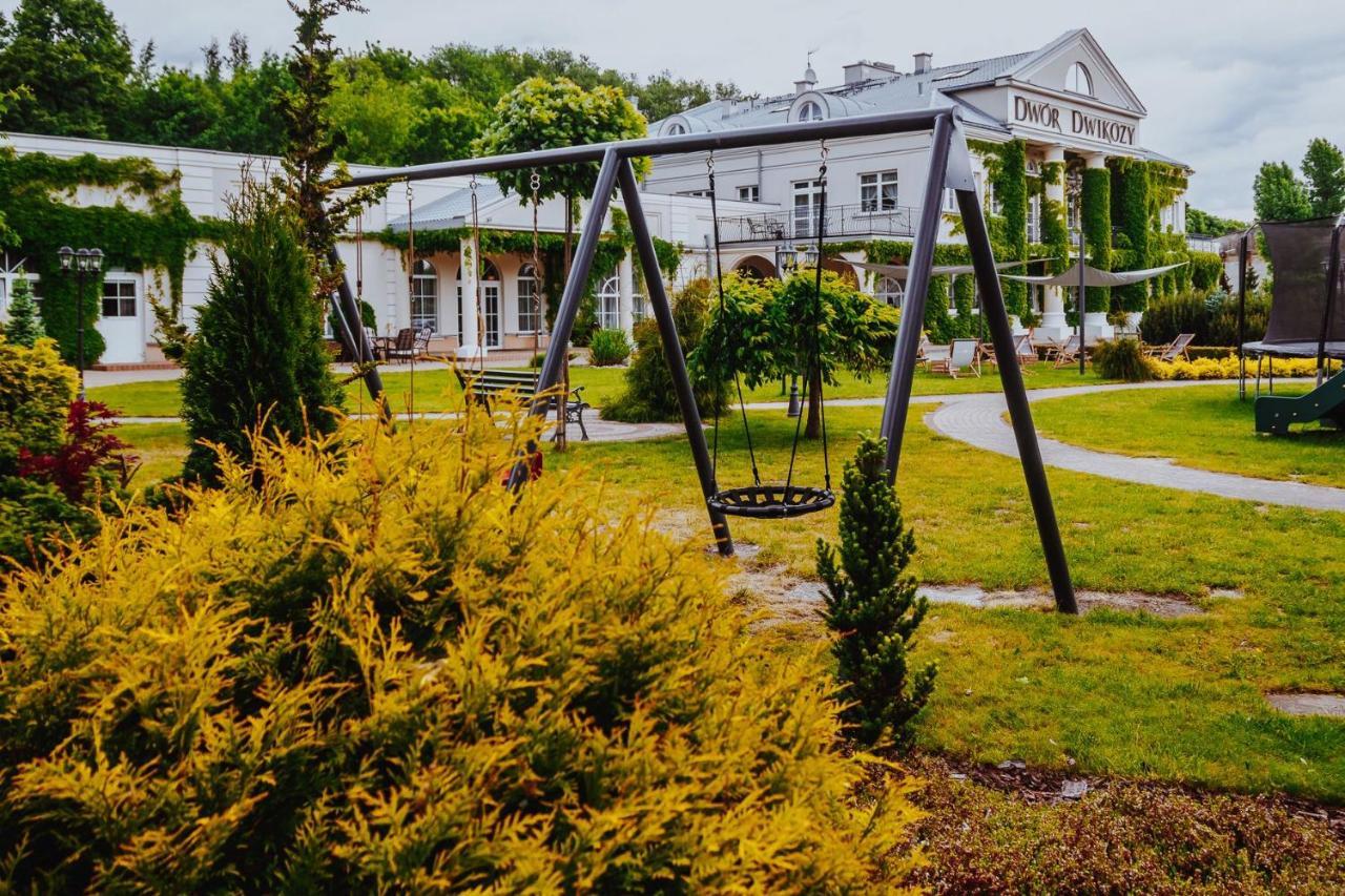 Dwór Dwikozy Exterior foto