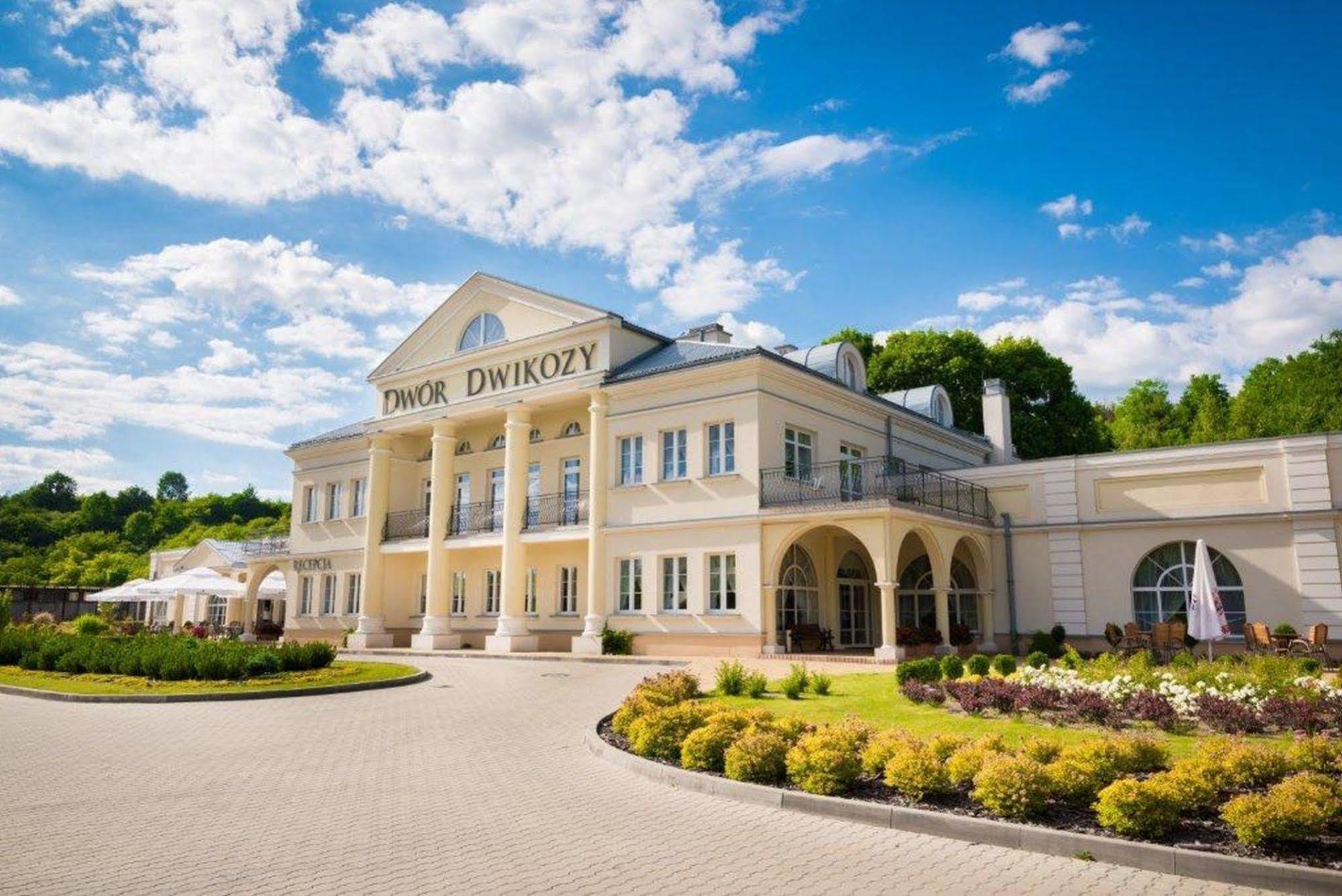 Dwór Dwikozy Exterior foto